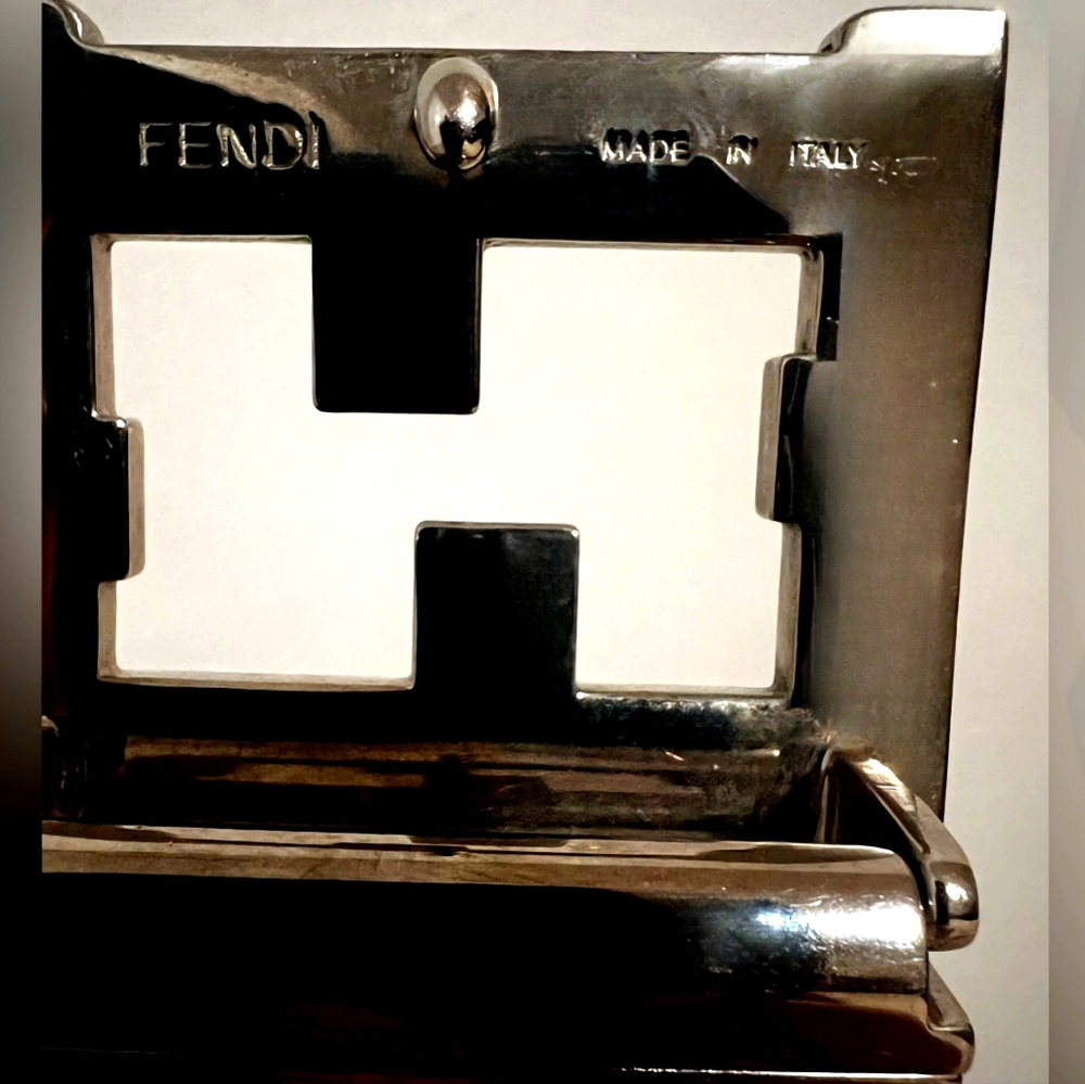Fendi Reversible Belt - Picture 5 of 7
